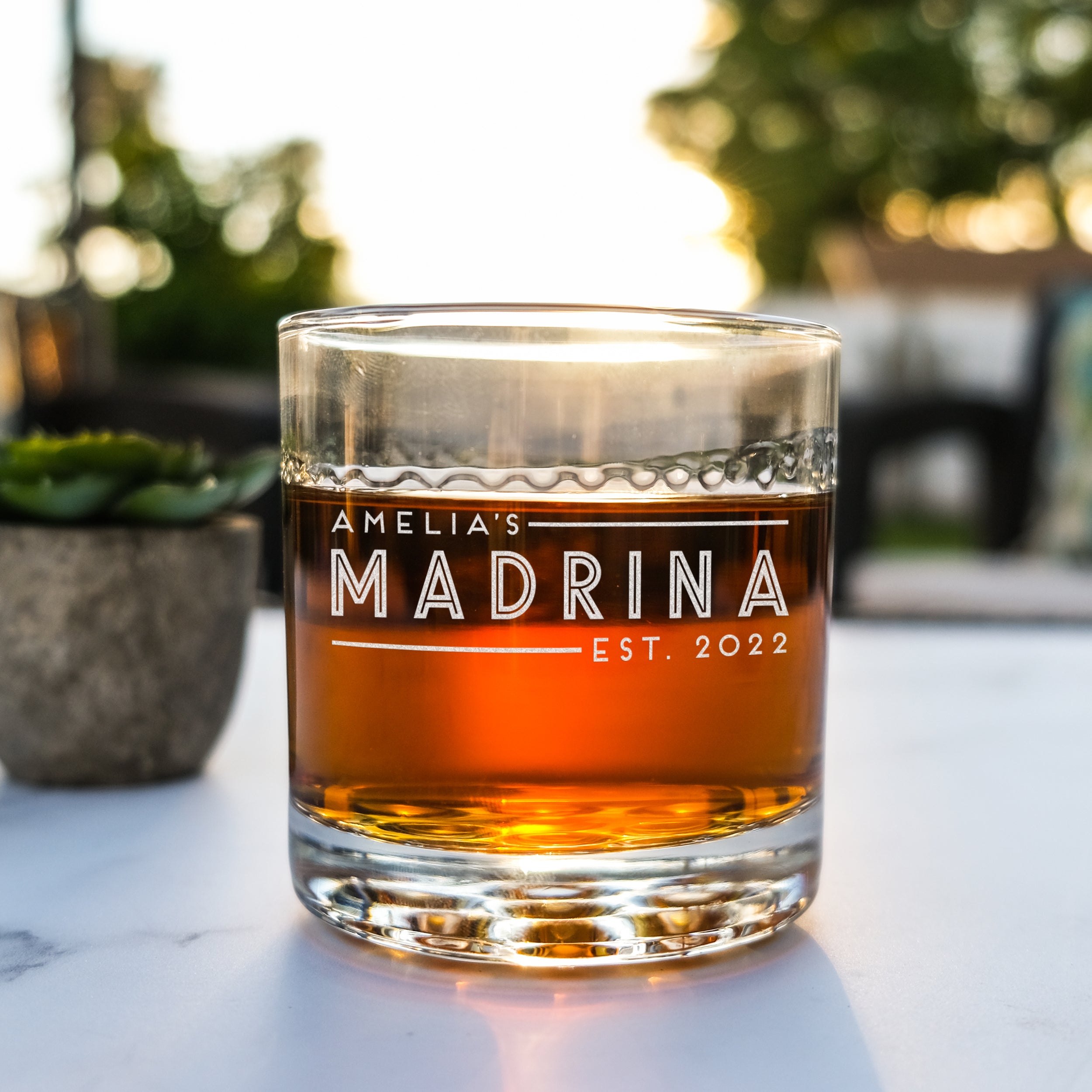 Personalized Madrina Cocktail Glass, Design: GDMA2