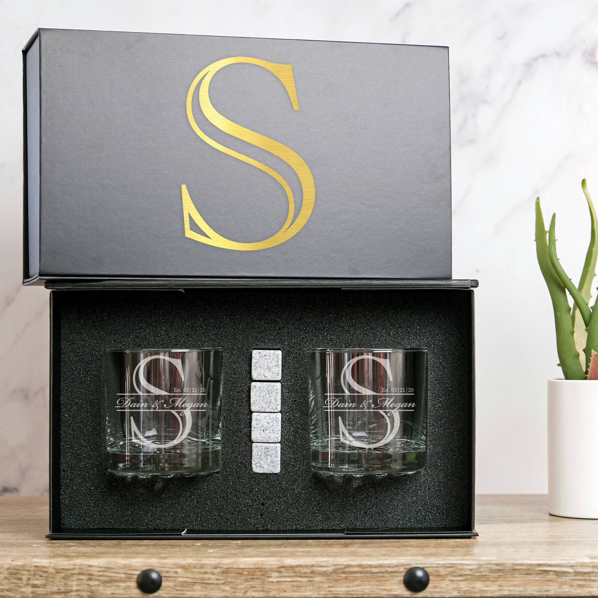 Monogram Whiskey Glass Set in Magnetic Gift Box, Design: K3