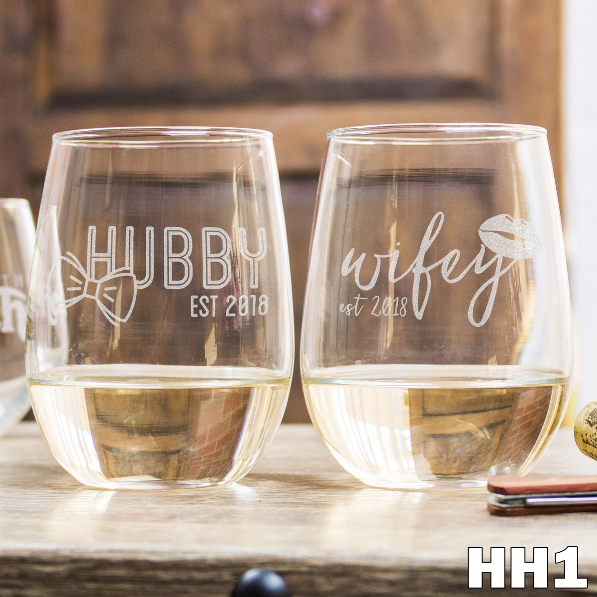 2 Stemless White Wine Glass Set - Design: HH1