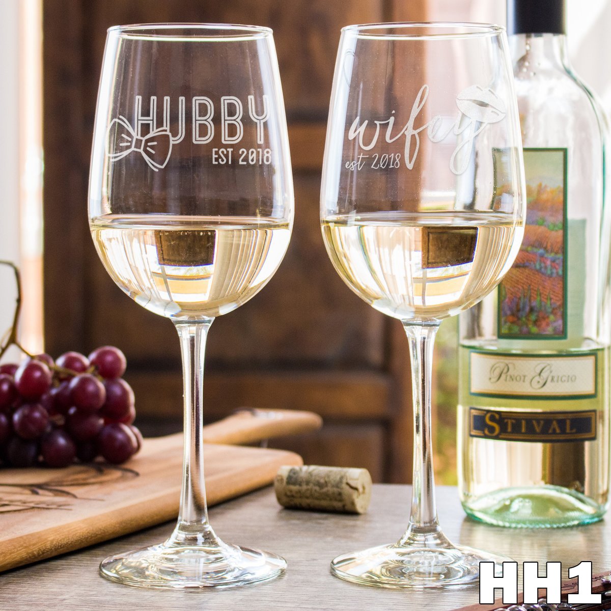 2 Wine Glass Set - Design: HH1