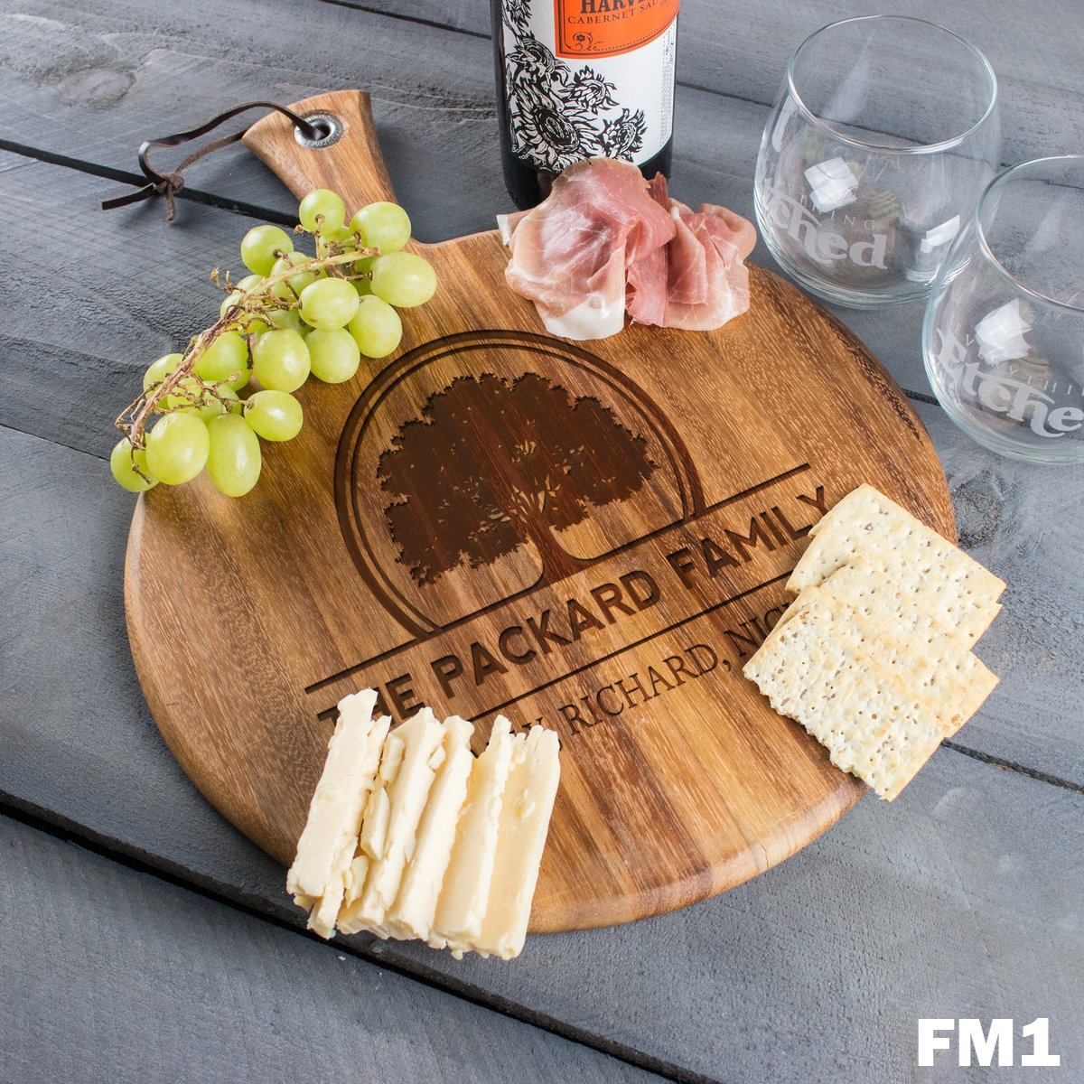 Large Cutting Board - Design: FM6 - Everything Etched