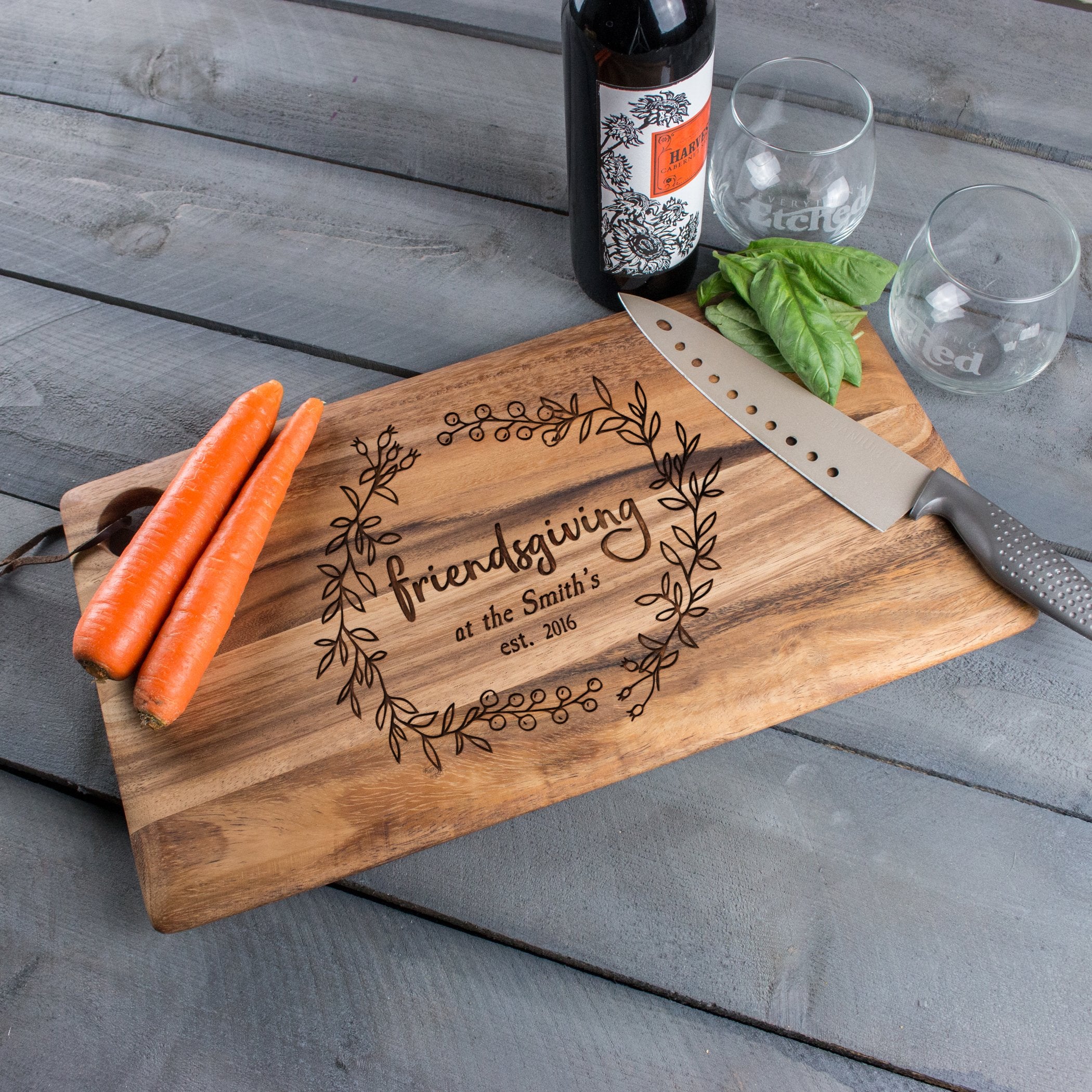 Large Cutting Board Friendsgiving - Design: TG2