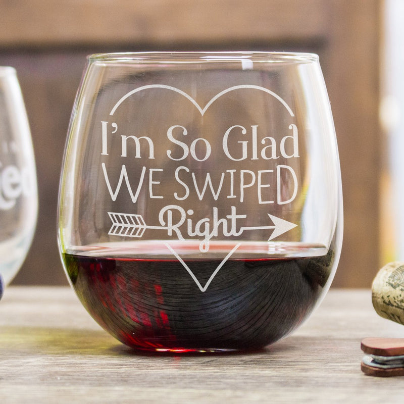 Personalized Stemless Red Wine Glass - Design: CUSTOM - Everything Etched