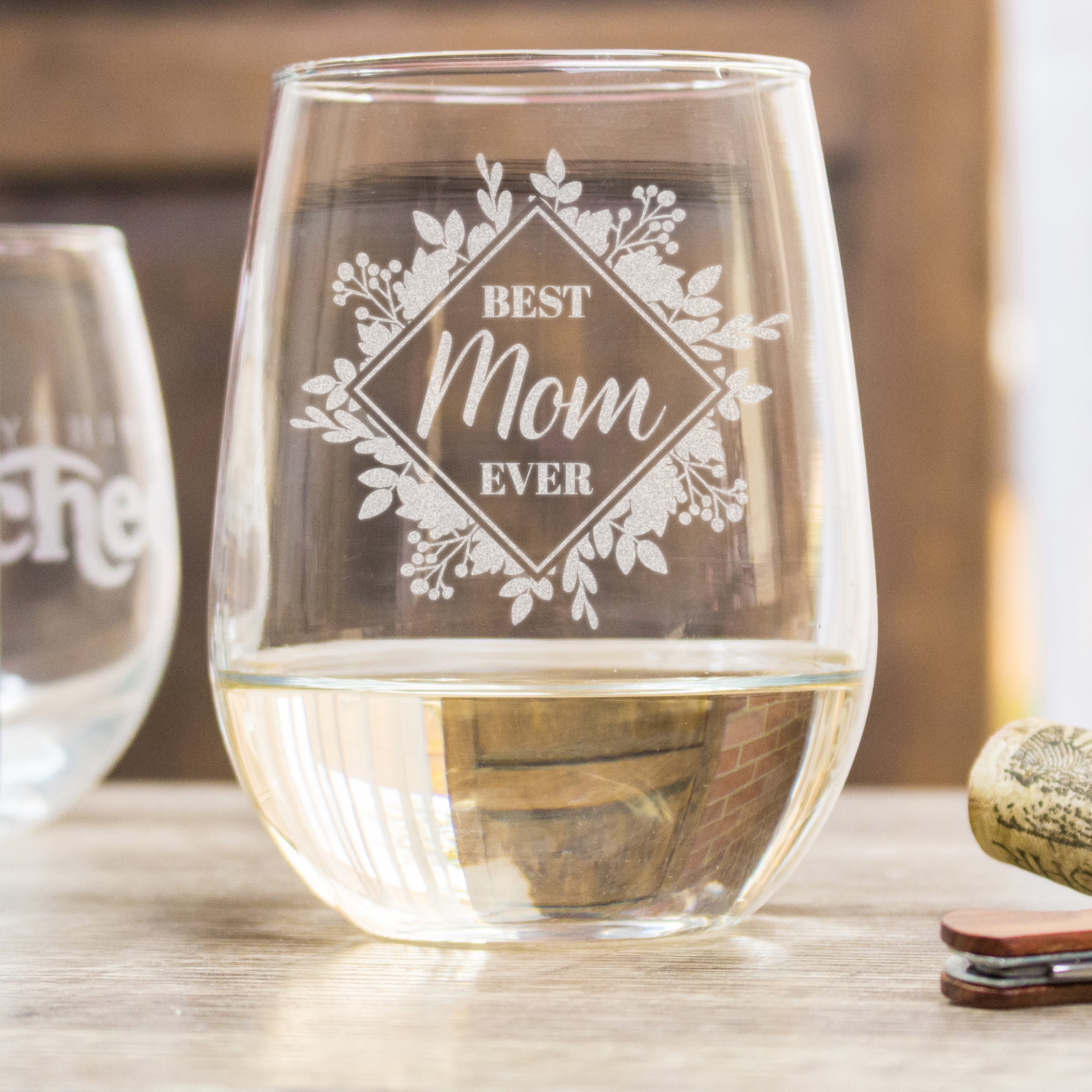 Best Mom Ever Wine Glass , Design: MD11